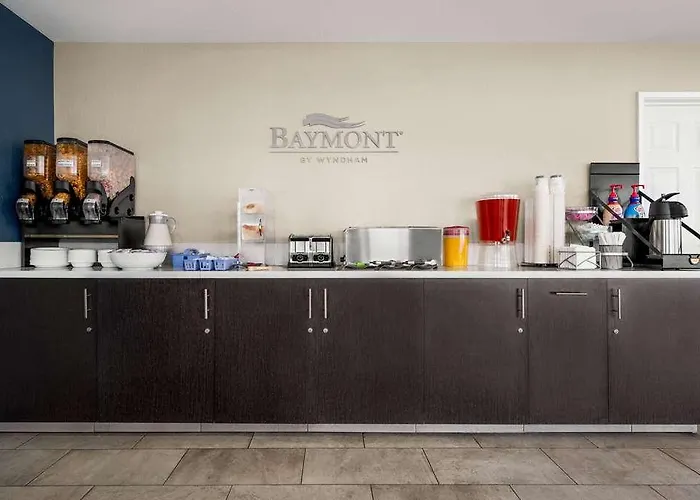 Hotel Baymont *
